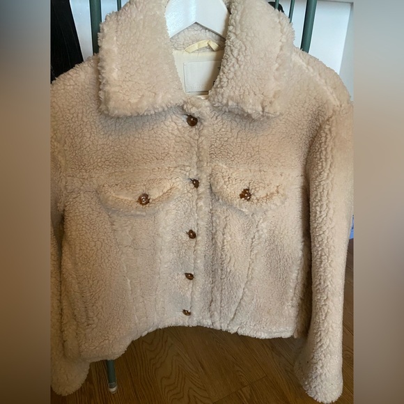 Aritzia Wilfred Free teddy jacket size XS - Picture 3 of 7